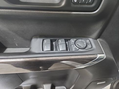 Used 2019 Chevrolet Silverado 1500 LTZ w/ LTZ Plus Package AWD/4WD image 33