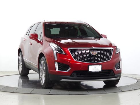 Certified 2023 Cadillac XT5 Premium Luxury AWD/4WD image 12