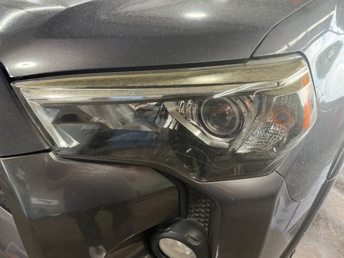 Used 2016 Toyota 4Runner SR5 Premium AWD/4WD image 9