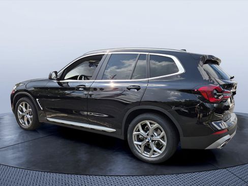 Used 2024 BMW X3 sDrive30i w/ Premium Package RWD image 4