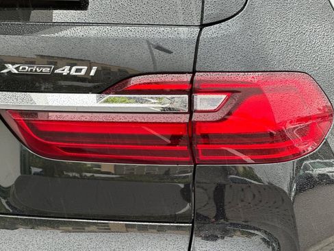 Used 2020 BMW X7 xDrive40i image 32