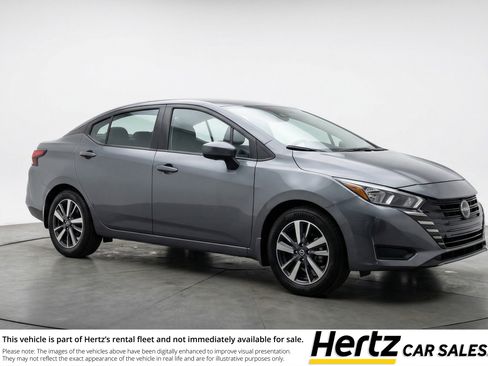 Used 2025 Nissan Versa SV FWD image 1