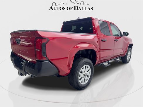 Used 2025 Toyota Tacoma SR image 6