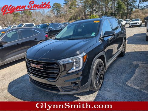 Used 2022 GMC Terrain SLT w/ Elevation Edition image 1