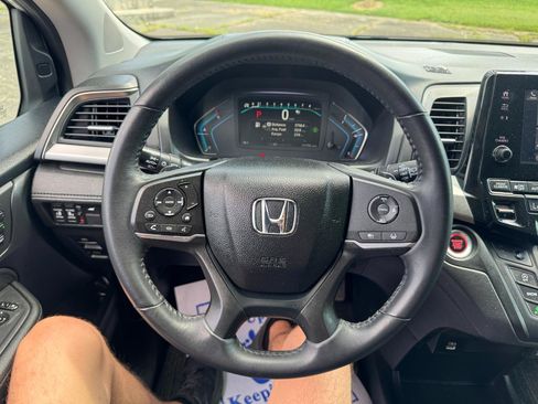 Used 2022 Honda Odyssey EX-L image 32