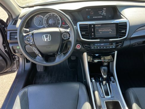 Used 2016 Honda Accord EX-L image 11