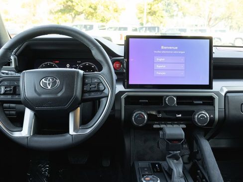 Certified 2026 Toyota Tacoma TRD Off-Road AWD/4WD image 26