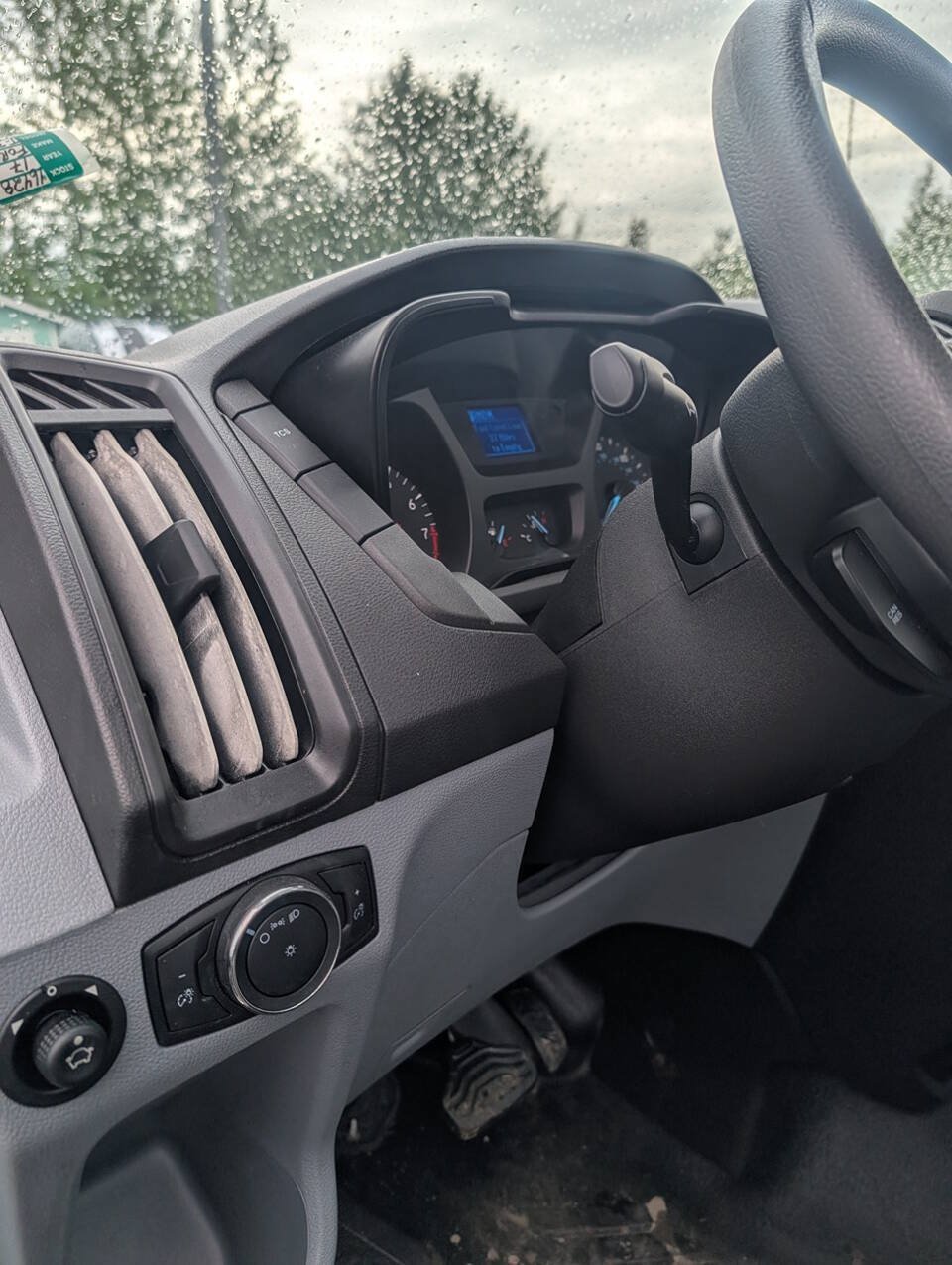Used 2017 Ford Transit 350 138 DRW RWD image 28