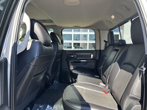 Used 2016 RAM 1500 Laramie w/ Convenience Group AWD/4WD image 9