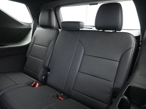 New 2026 Chevrolet Traverse LT FWD image 20