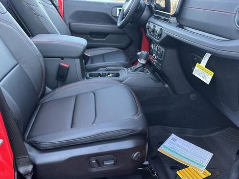 New 2026 Jeep Wrangler Unlimited Rubicon image 15