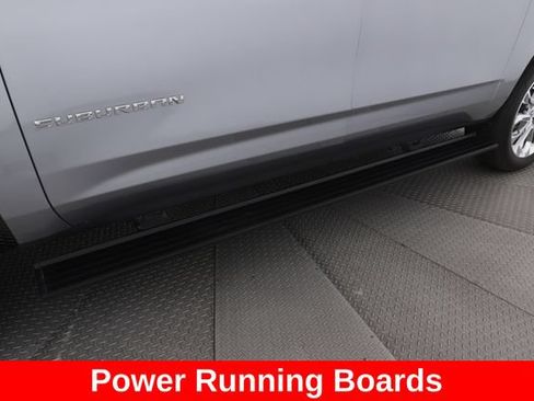Used 2024 Chevrolet Suburban High Country AWD/4WD image 14