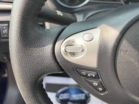 Used 2019 Nissan Sentra SV FWD image 14