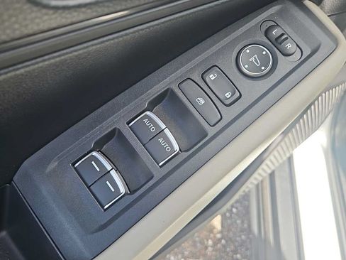 Certified 2023 Honda Accord LX image 15