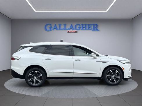 Certified 2022 Buick Enclave Essence w/ Experience Buick Package AWD/4WD image 3