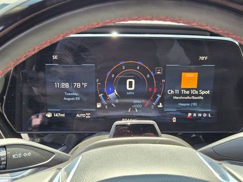 Certified 2026 Chevrolet Suburban RST w/ Advanced Technology Package AWD/4WD image 20