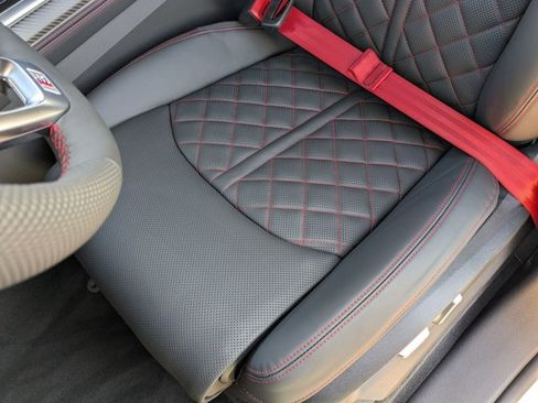 New 2026 Audi SQ8 Prestige image 4