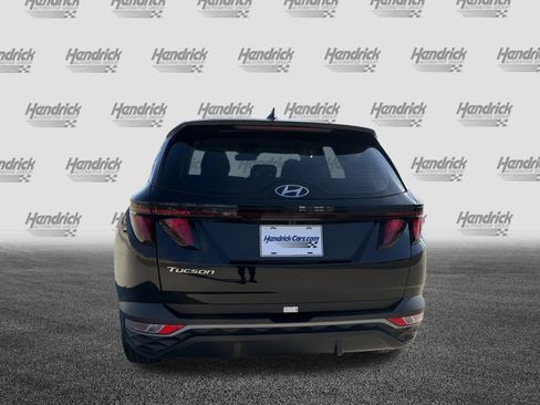Used 2024 Hyundai Tucson SE image 9