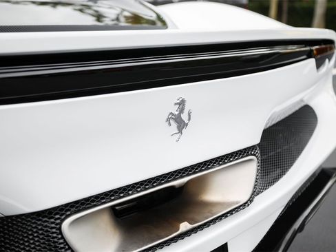 Certified 2025 Ferrari 296 GTS image 18