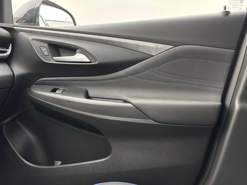 New 2026 Buick Envista Sport Touring w/ Convenience I Package FWD image 39