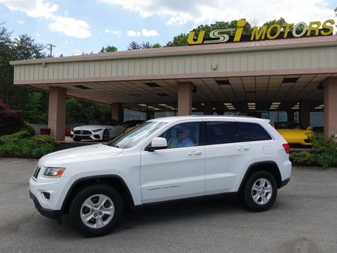 Used 2016 Jeep Grand Cherokee Laredo image 5