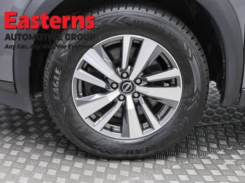 Used 2022 Nissan Pathfinder SL AWD/4WD image 33