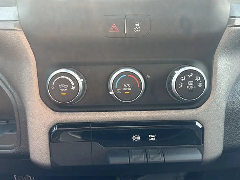 Used 2022 RAM 3500 Tradesman AWD/4WD image 25