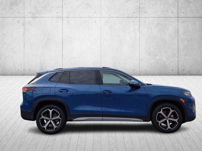 New 2025 Volkswagen Tiguan SE