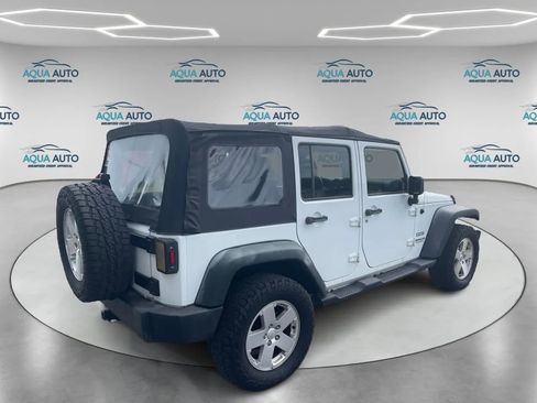 Used 2015 Jeep Wrangler Unlimited Sport image 6