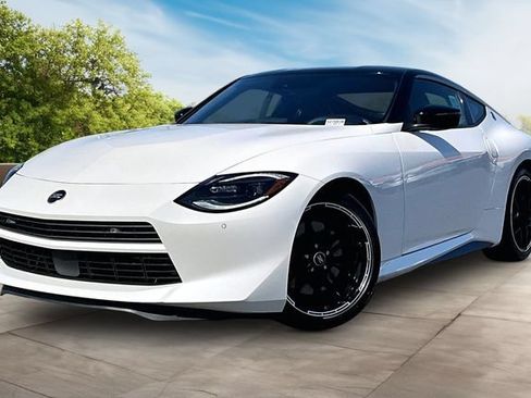 New 2027 Nissan Z Performance RWD image 2
