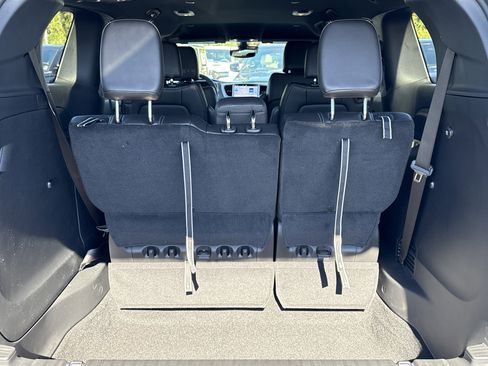 New 2026 Chrysler Pacifica Select w/ S Appearance Package image 13