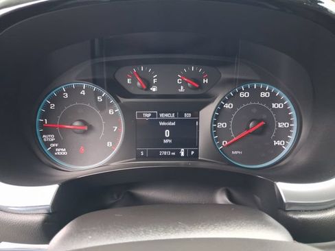 Used 2021 Chevrolet Traverse LS FWD image 16