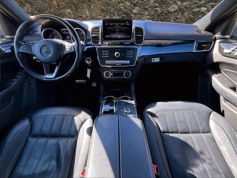 Used 2019 Mercedes-Benz GLE 400 4MATIC w/ Premium 1 Package image 14