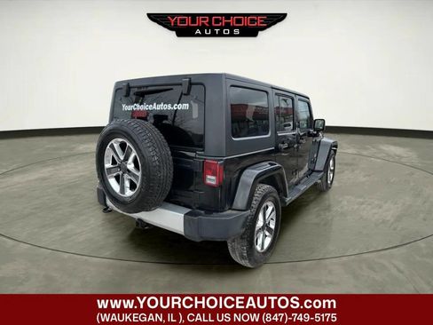 Used 2015 Jeep Wrangler Unlimited Sahara image 5