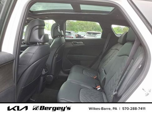 Used 2025 Kia Sportage X-Line w/ Premium Package image 5