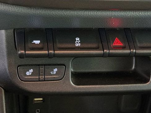 Used 2018 Chevrolet Colorado Z71 RWD image 24
