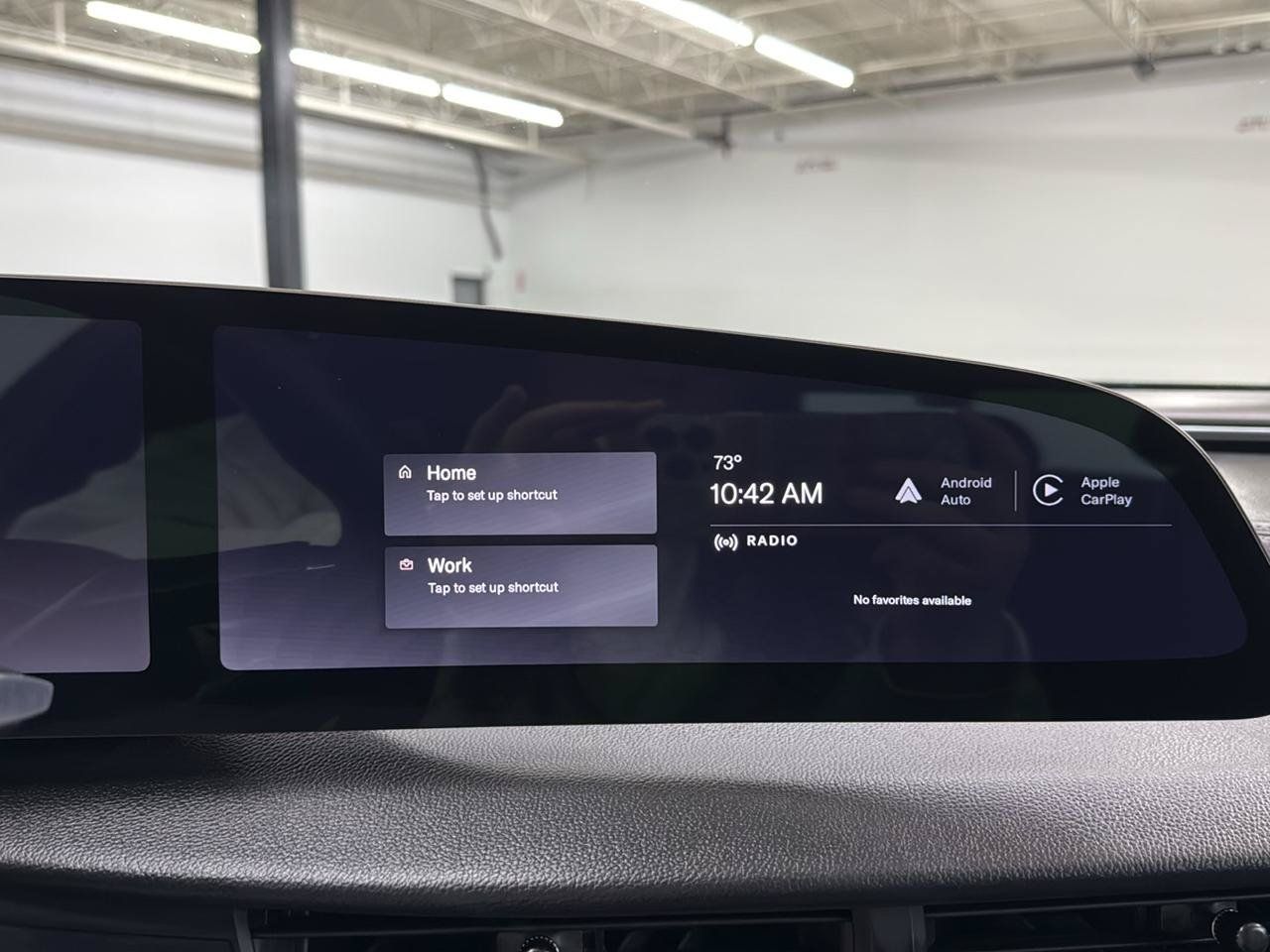 Used 2025 Lucid Air Touring AWD/4WD image 21