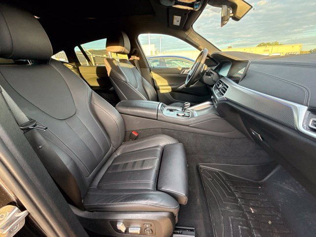 Used 2021 BMW X6 xDrive40i w/ M Sport Package AWD/4WD image 9