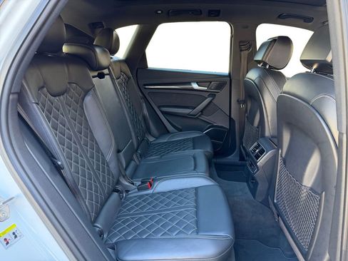 Used 2018 Audi SQ5 Premium Plus w/ Navigation Package image 20