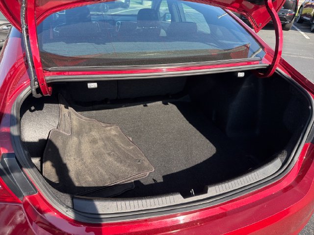 Used 2018 Chevrolet Malibu LT FWD image 24