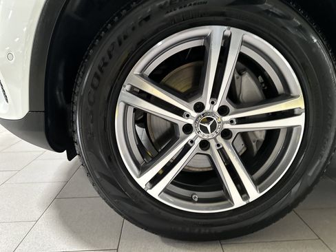 Certified 2022 Mercedes-Benz GLC 300 4MATIC image 11