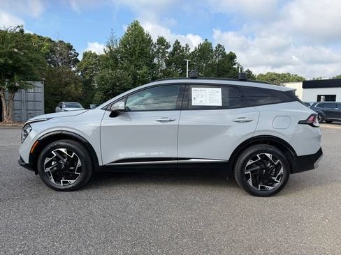 Used 2024 Kia Sportage SX AWD/4WD image 2