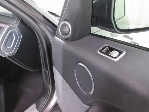 Used 2019 Land Rover Range Rover Sport HSE image 77