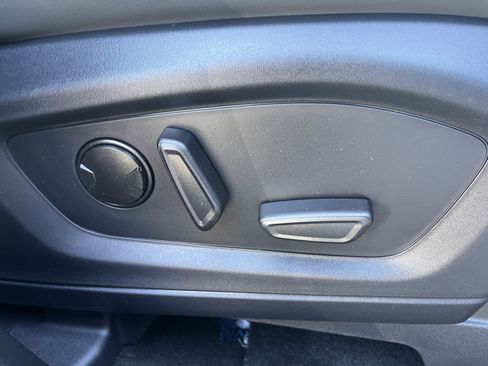 New 2026 Ford Explorer Active w/ Active Comfort Package image 38