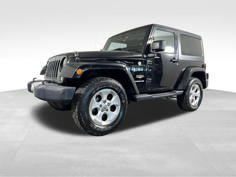 Used 2014 Jeep Wrangler Sahara w/ Connectivity Group AWD/4WD image 2