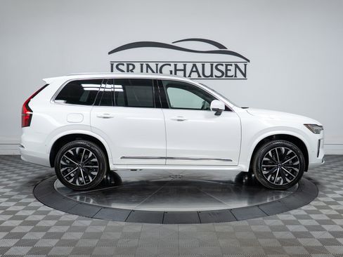 New 2026 Volvo XC90 B5 Plus w/ Protection Package image 4
