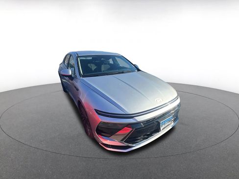 Used 2025 Hyundai Sonata SEL image 4