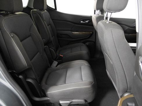 Certified 2023 GMC Acadia SLE w/ Driver Convenience Package image 40