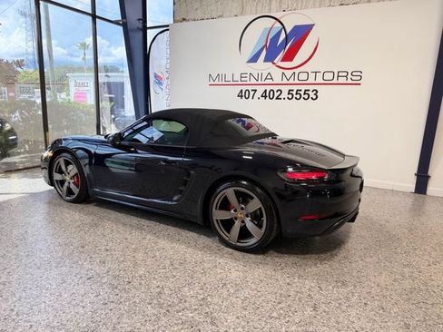 Used 2018 Porsche 718 Boxster S RWD image 42