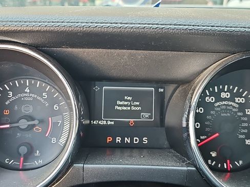 Used 2016 Ford Mustang Premium RWD image 7